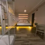 Pandora Tirana