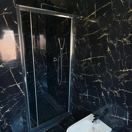 فندق باندورا ريزيدنس 3*