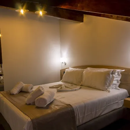 Pandora Отель Тирана