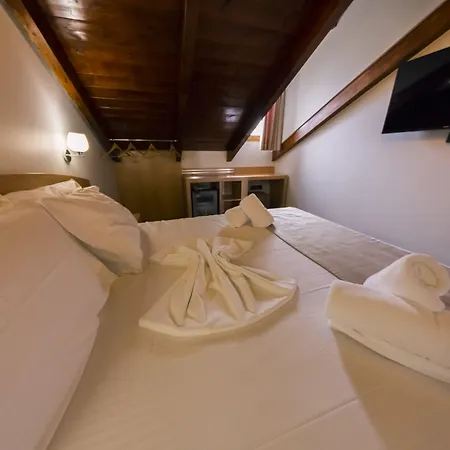 Pandora Hotel