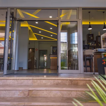 Pandora Otel Tiran